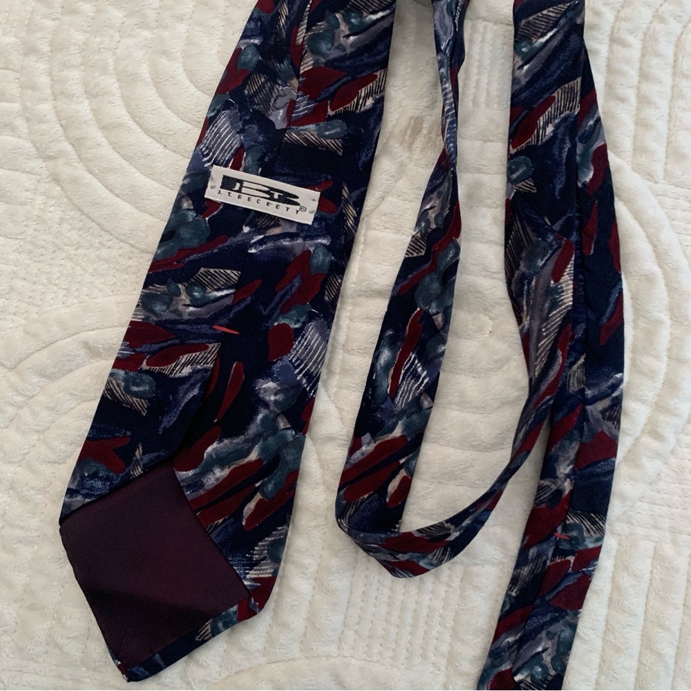 Men's Multicolor Vintage Italian Silk Patterned T… - image 2